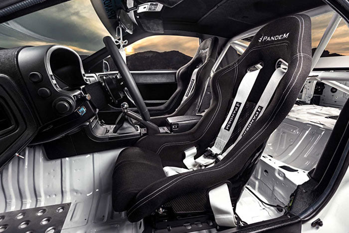 Pandem Seat Belt Harness - White