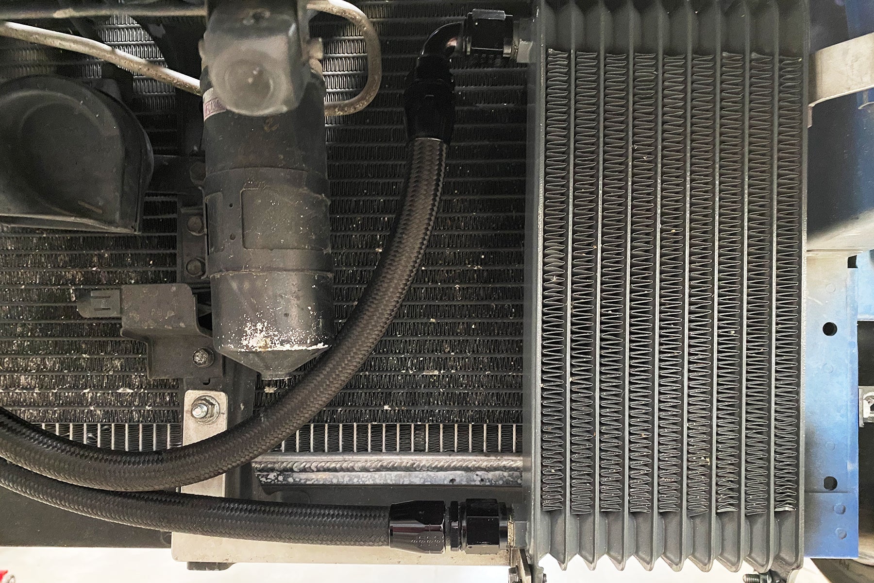 GPP Circuit Spec Oil Cooler Kit(s) w/ 10row cores - M20xP1.5 filter type