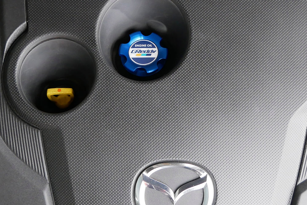 GReddy Type-B Oil Filler Cap M32-P3.5 - Blue | Multiple Nissan/Honda Fitments (13901502) main image 1