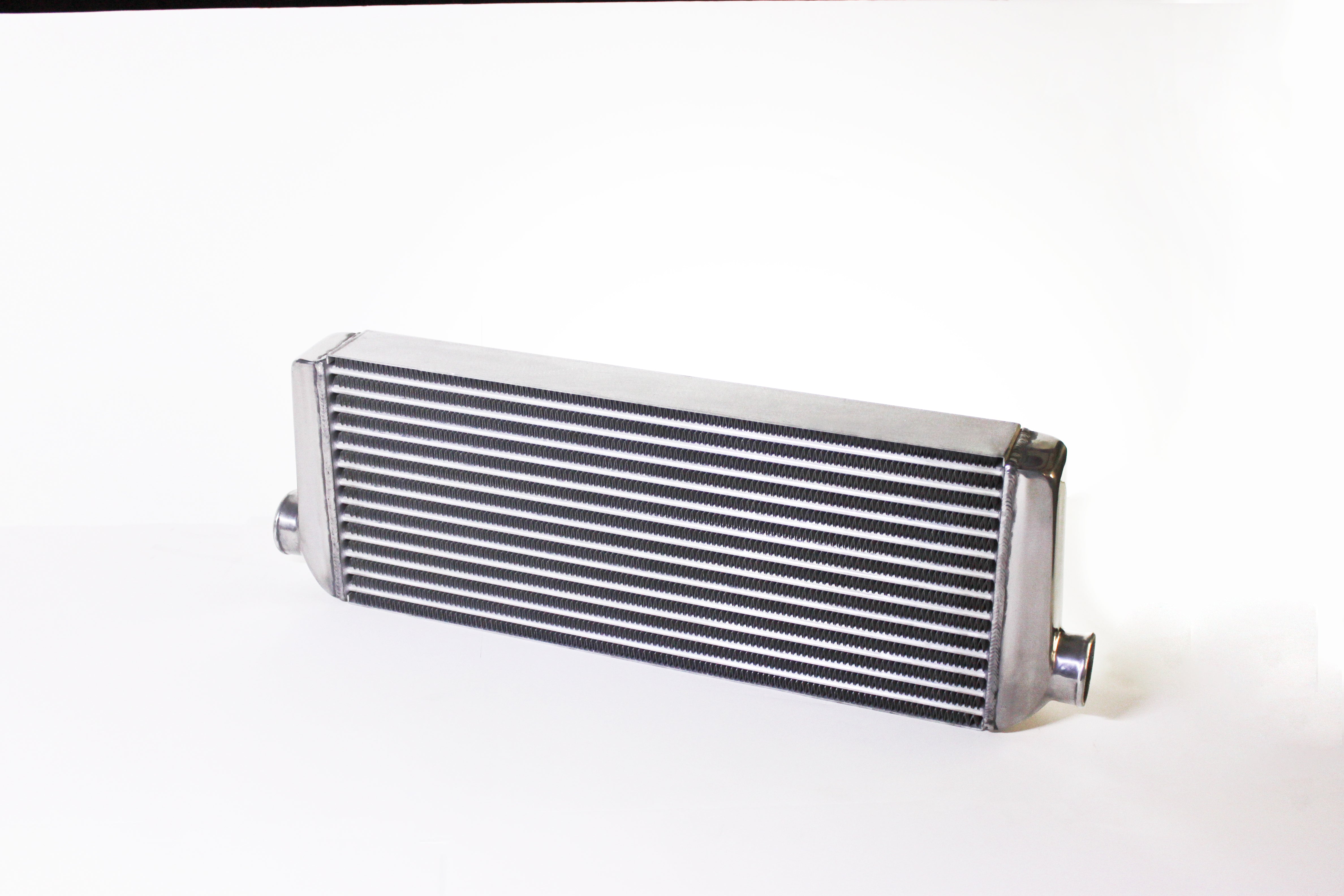 UNIVERSAL INTERCOOLER SPEC TYPE-28, BOTTOM 60mm INLET/OUTLET - (120014